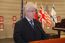 Постоянный представитель России при ЕС В.А.Чижов